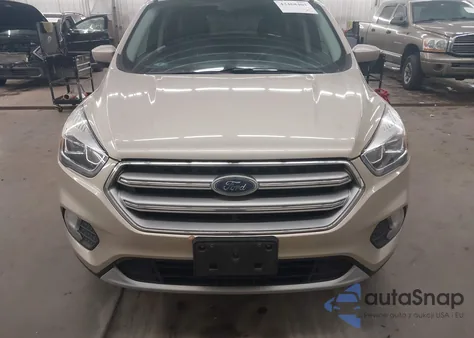 2017 Ford Escape Se из США, поврежденный, VIN 1FMCU9GD9HUC55311